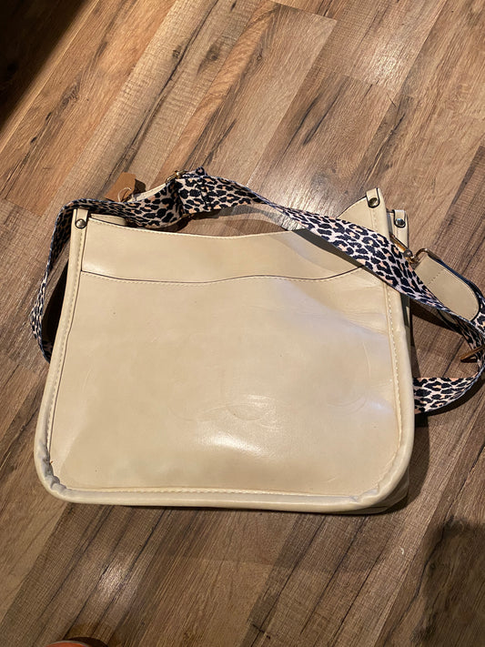 Pearl Guitar Strap Crossbody